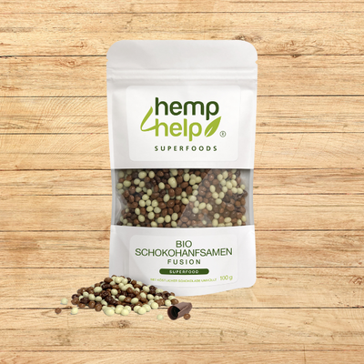 Superfoods | Crunchy organic chocolate hemp seed fussion with lots of protein 